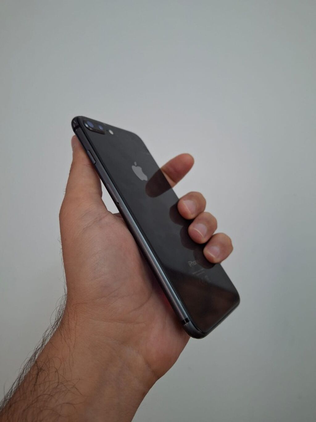 IPhone 8 Plus, 64 GB, Qara, Barmaq izi, Simsiz şarj — Apple iPhone, Masazır (5)