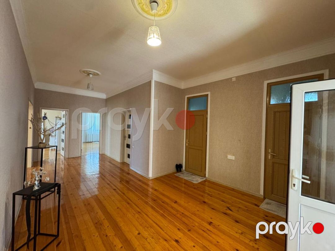 Satılır 4 otaqlı həyət evi/bağ evi 180 m² — Ev, villa, Bakı (10)