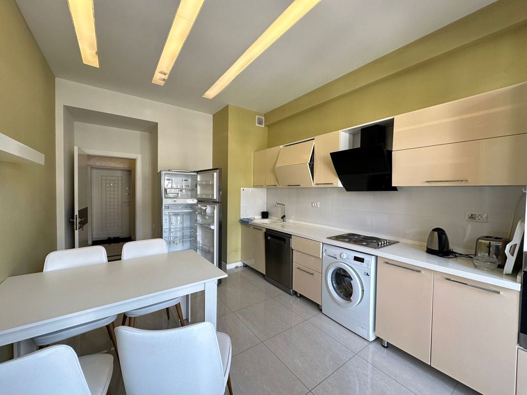 İcarəyə verilir 4 otaqlı yeni tikili 170 m² — Mənzil, Bakı (6)