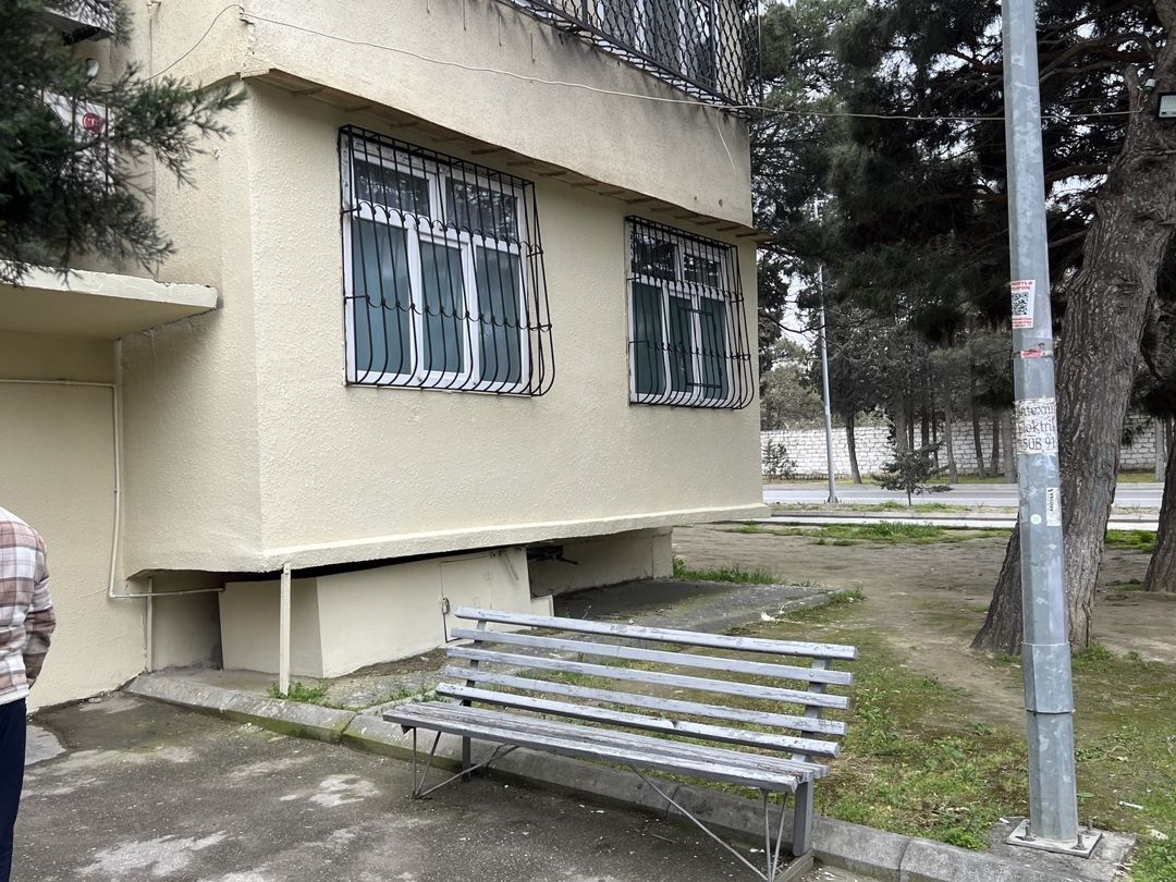 Satılır 1 otaqlı köhnə tikili 45 m² — Mənzil, Bakı (3)