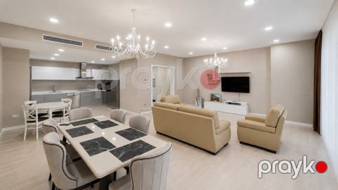 İcarəyə verilir 3 otaqlı yeni tikili 180 m²