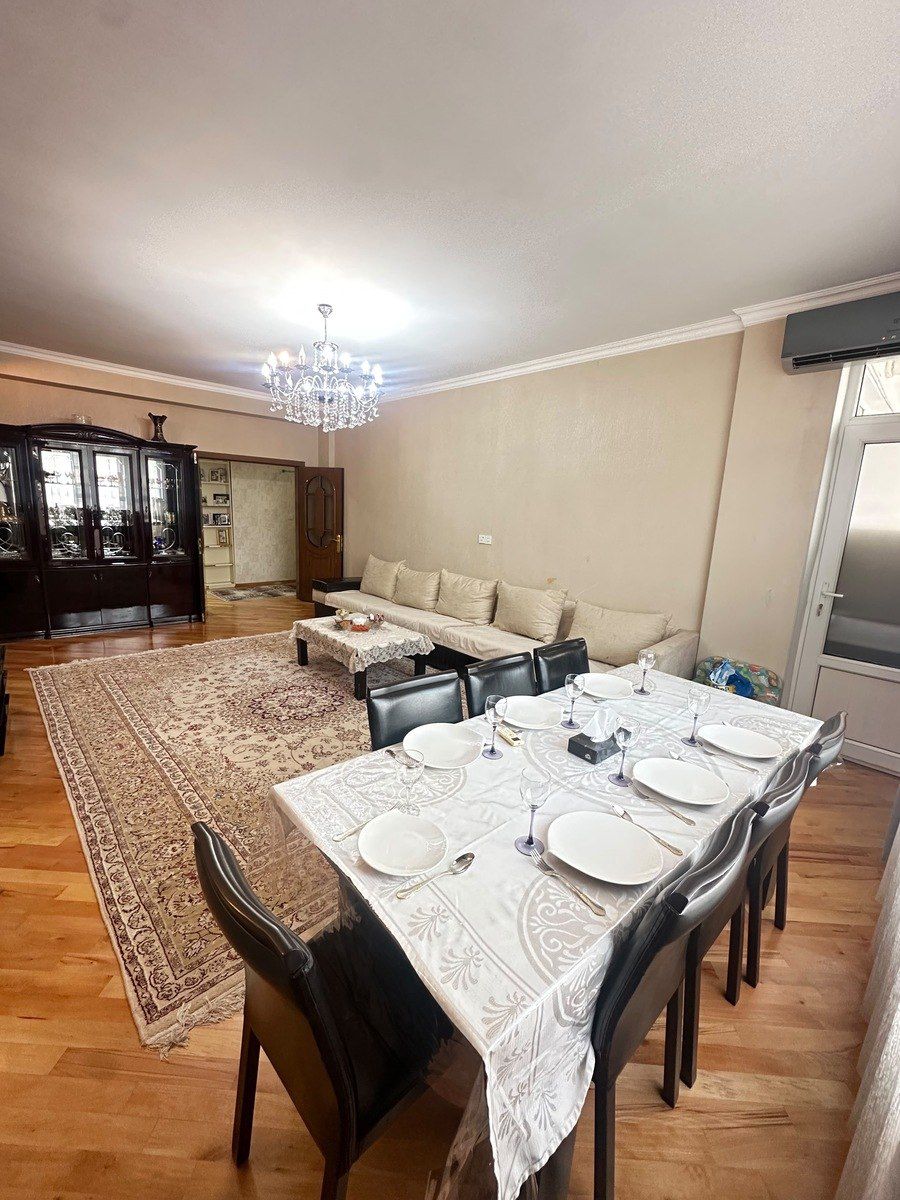 Satılır 3 otaqlı yeni tikili 145 m² — Mənzil, Bakı (2)