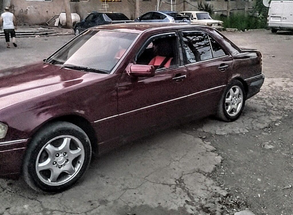 Mercedes C 200, 2.0 L, 1994 il, 323 232 km — Avtomobillər, Gəncə (4)