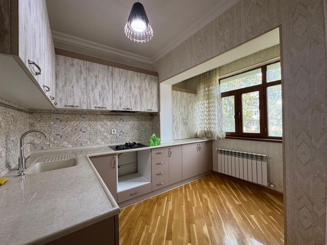 Satılır 2 otaqlı köhnə tikili 60 m² — Mənzil, Bakı (4)