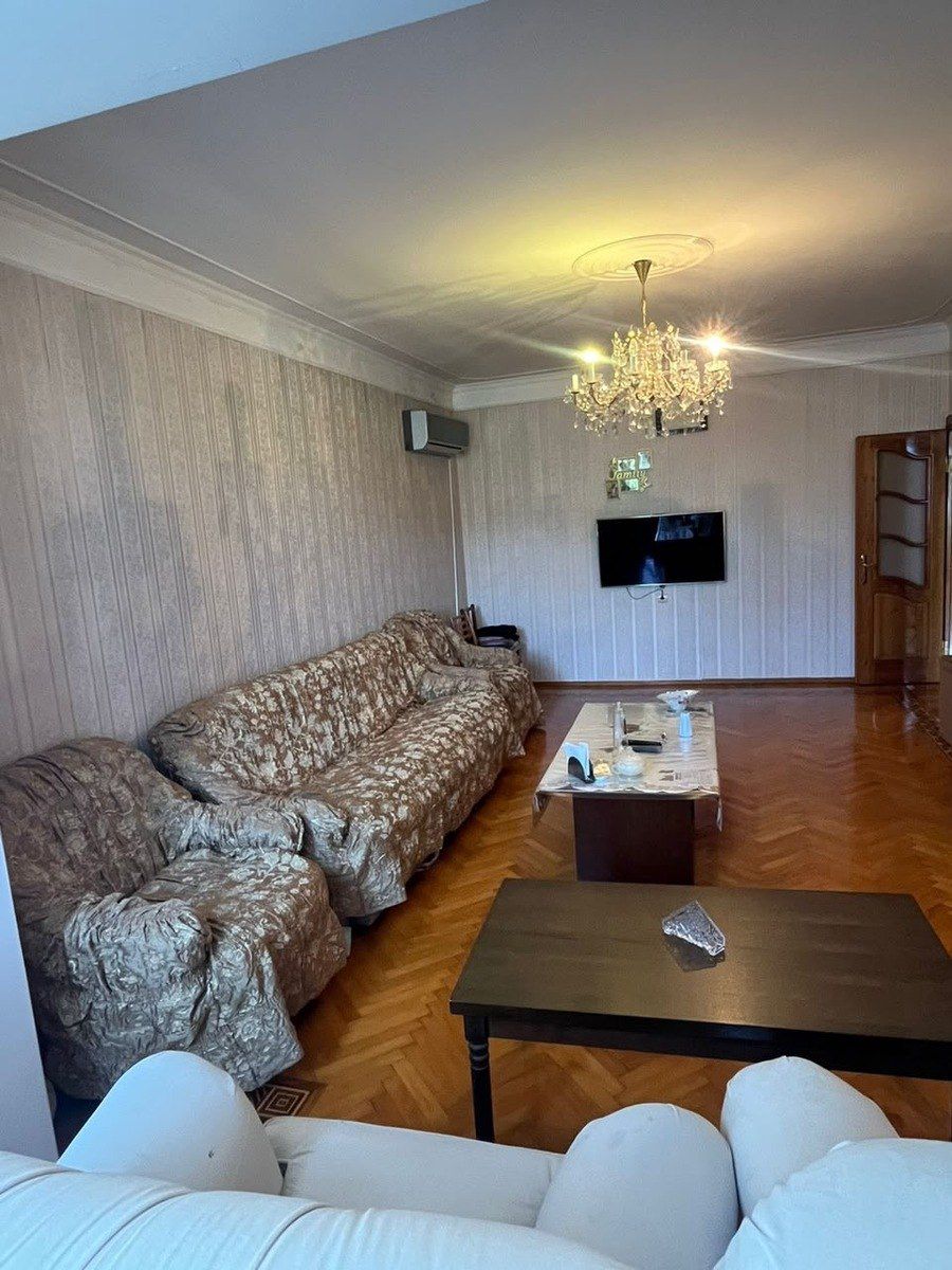 Satılır 3 otaqlı köhnə tikili 90 m² — Mənzil, Bakı (4)
