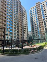 Satılır 3 otaqlı yeni tikili 121 m² — Apartment