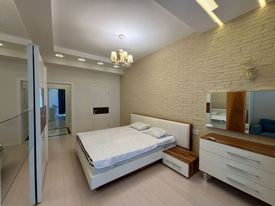 İcarəyə verilir 4 otaqlı yeni tikili 170 m² — Mənzil, Bakı (9)