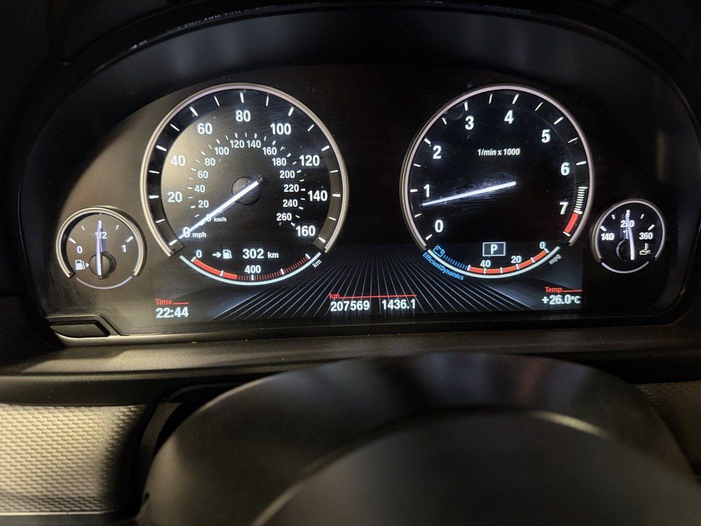 BMW 528, 2.0 L, 2014 il, 205 000 km — Avtomobillər, Gəncə (8)