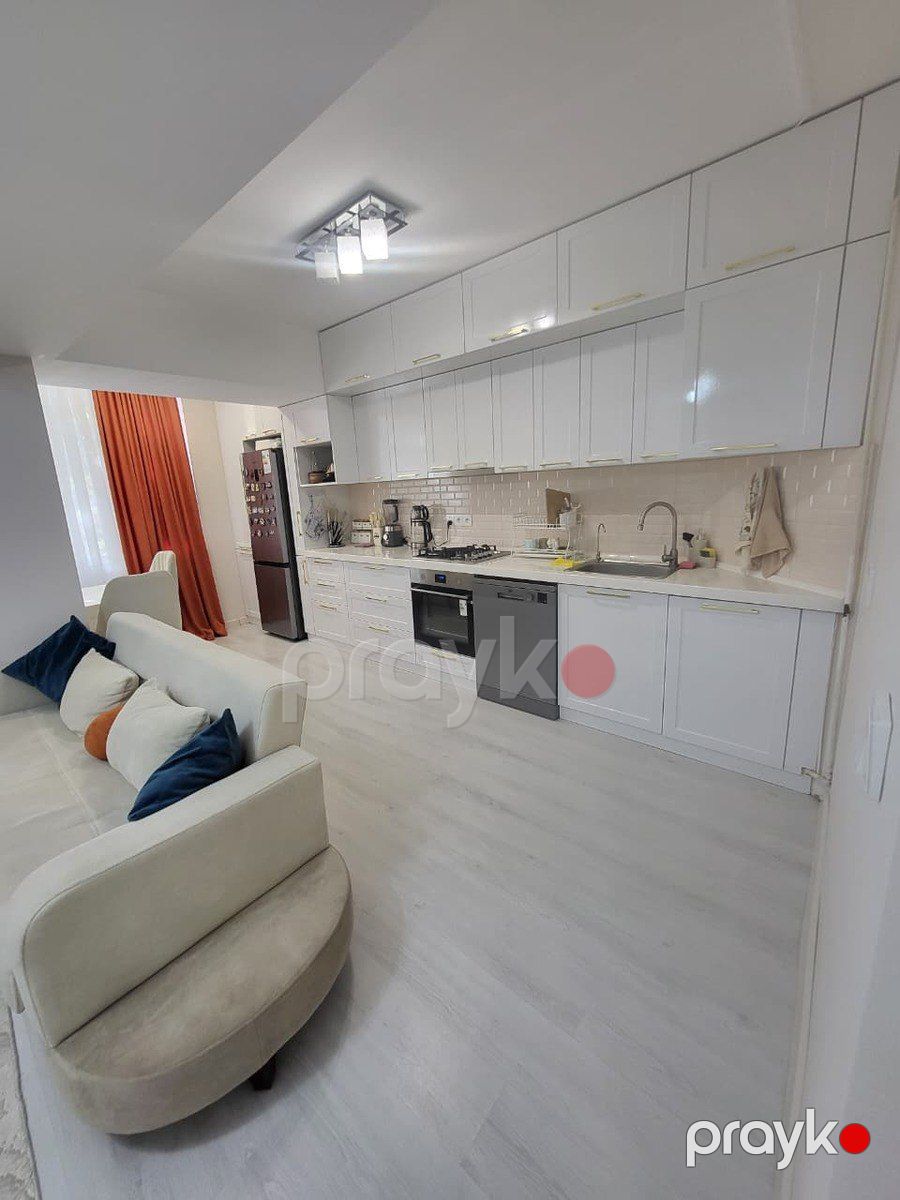 İcarəyə verilir 2 otaqlı köhnə tikili 70 m² — Mənzil, Bakı (8)