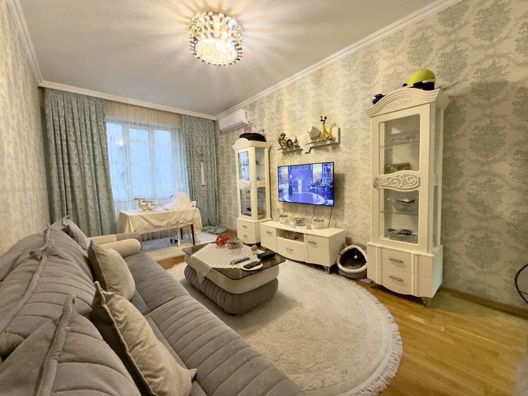 Satılır 2 otaqlı yeni tikili 70 m² — Mənzil, Bakı