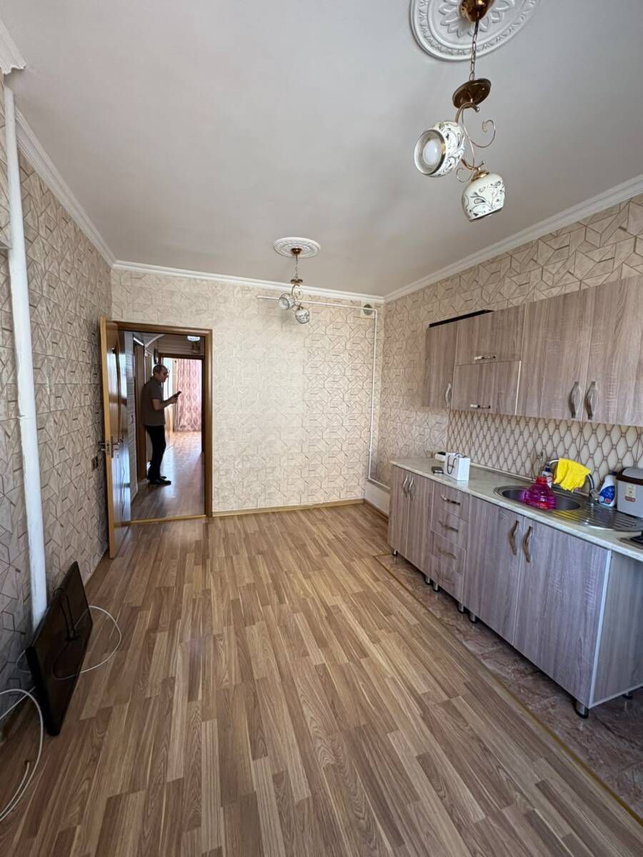 Satılır 2 otaqlı köhnə tikili 60 m² — Mənzil, Bakı (6)