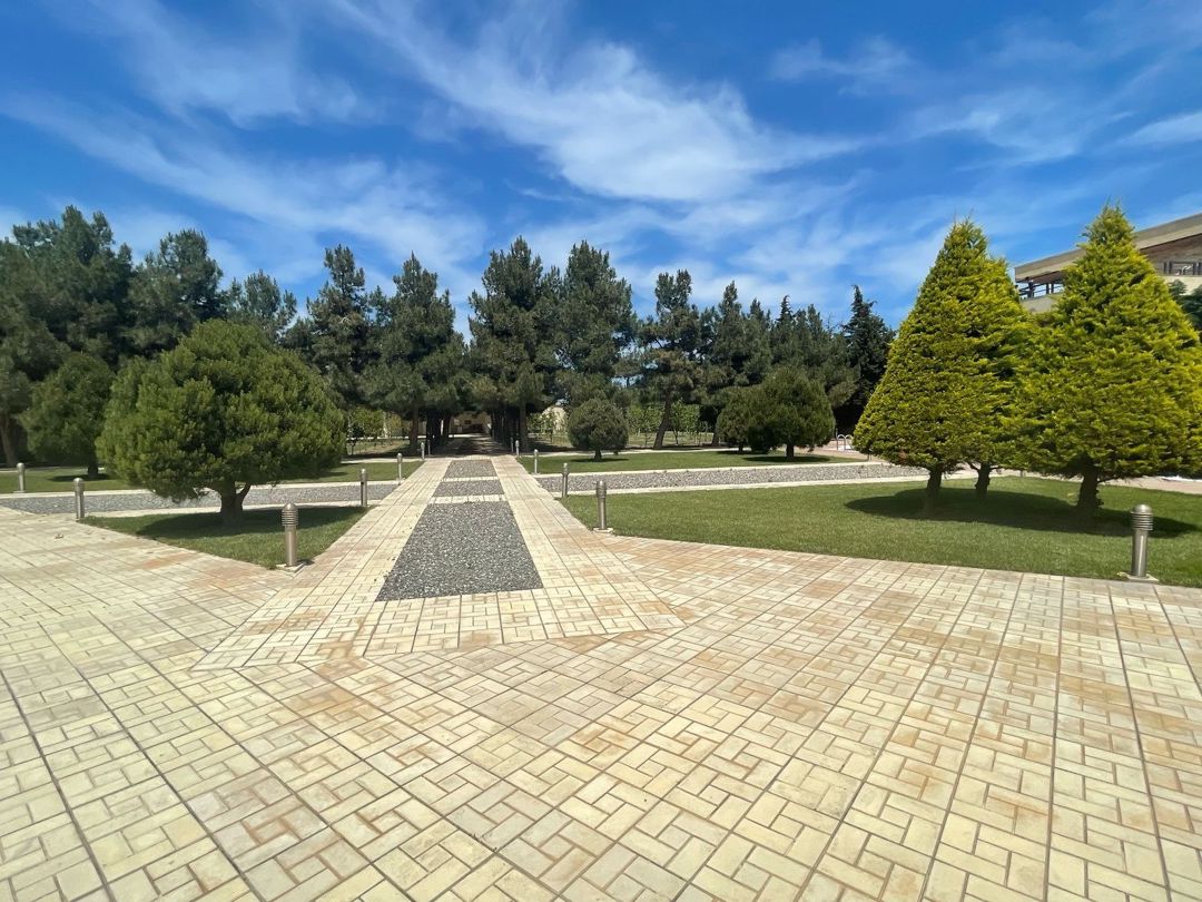 Satılır 10 otaqlı həyət evi/bağ evi 500 m² — Ev, villa, Bakı (5)