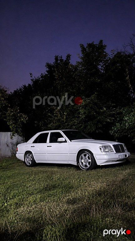 Mercedes 250 D, 2.5 L, 1995 il, 590 256 km
