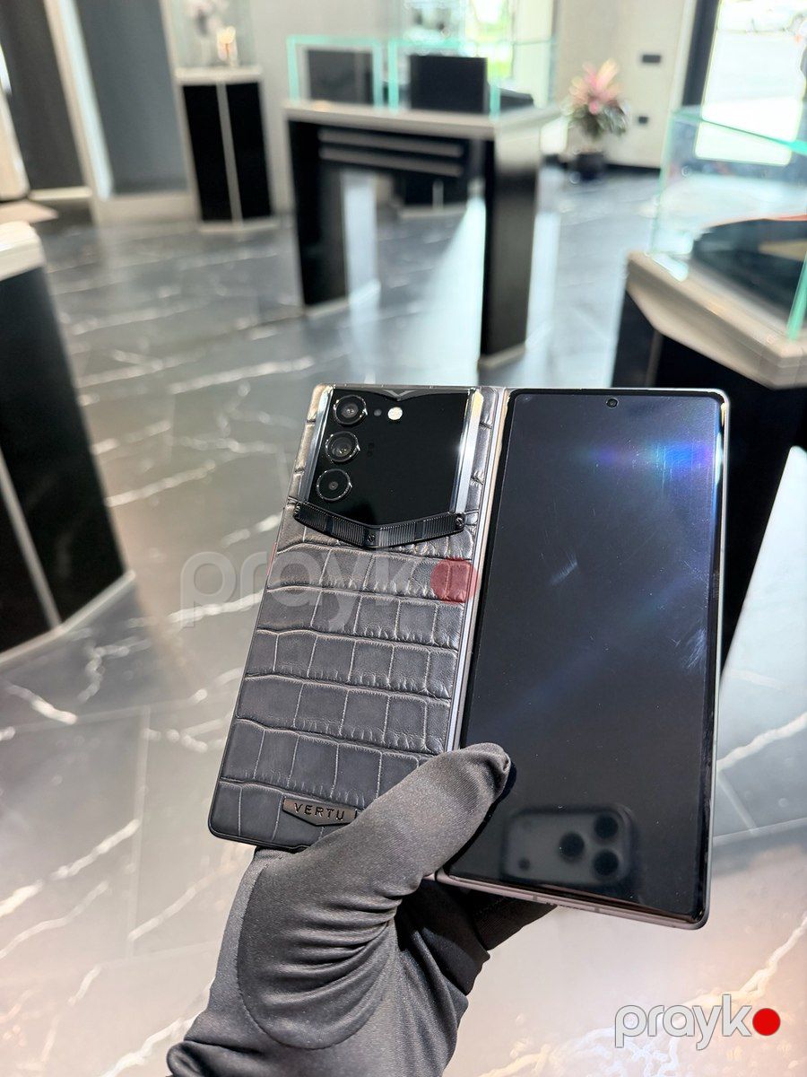 Vertu Alpha Fold Black Alligator 1 TB 2026 — Smartfonlar, Bakı (2)