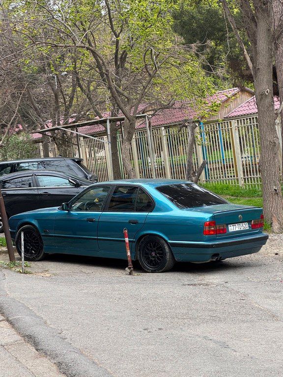BMW 520, 2.0 L, 1994 il, 529 999 km — Avtomobillər, Bakı (3)