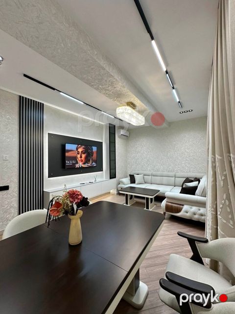 3-otaqlı yeni tikili, N.Tusi küç., 91 m²