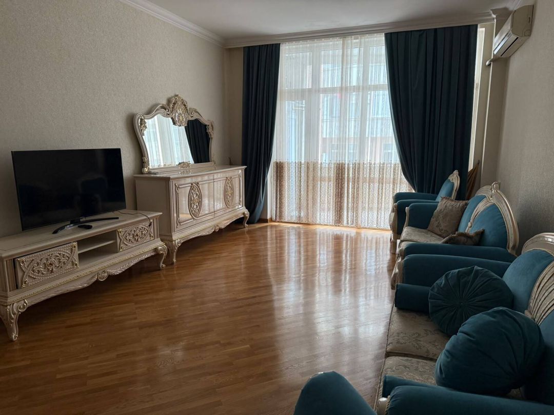 İcarəyə verilir 3 otaqlı yeni tikili 152 m² — Mənzil, Bakı (3)