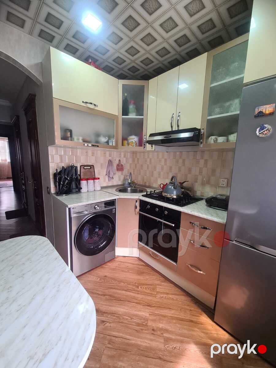 Satılır 3 otaqlı köhnə tikili 90 m² — Mənzil, Bakı (8)
