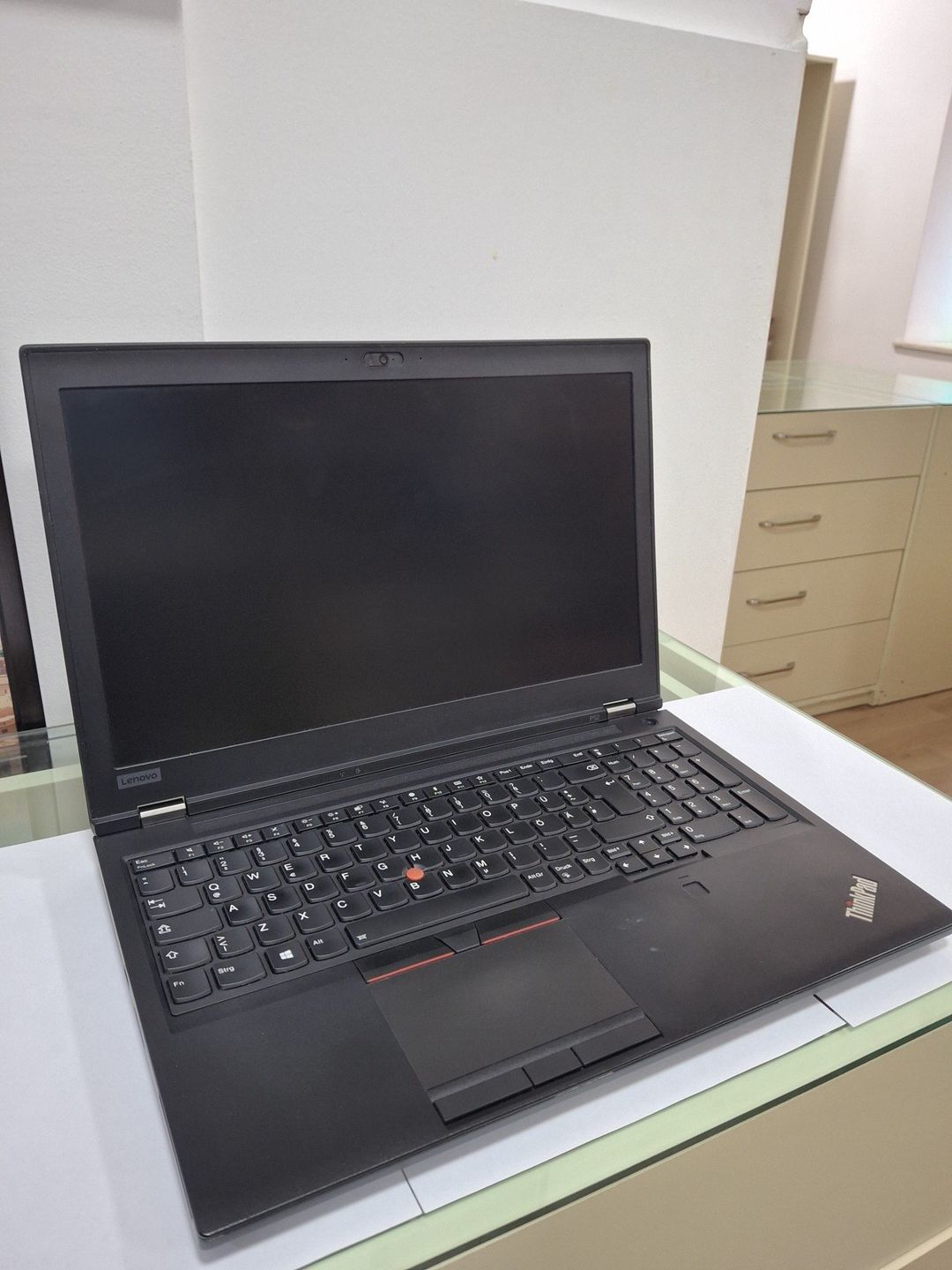 Noutbuk Lenovo ThinkPad P52 — Elektronika, Bakı