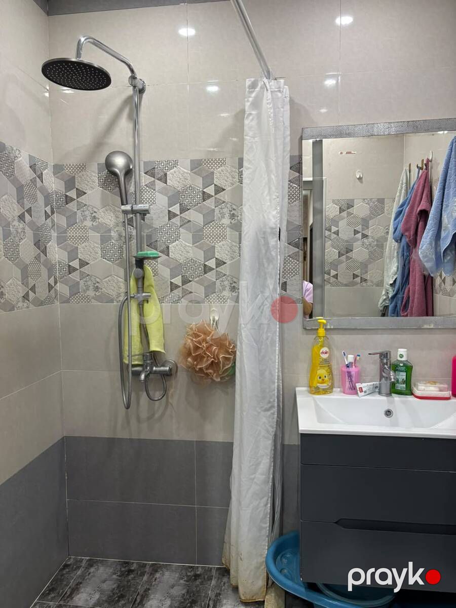 Satılır 2 otaqlı köhnə tikili 64 m² — Mənzil, Bakı (7)