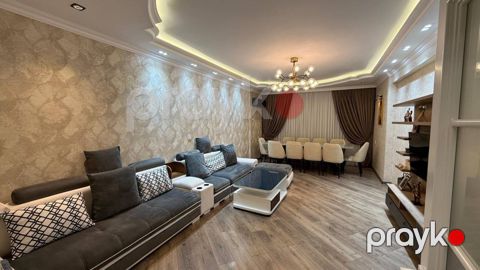 Satılır 3 otaqlı yeni tikili 130 m²