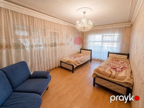 Satılır 2 otaqlı köhnə tikili 60 m²