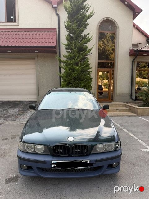 BMW 523, 2.5 L, 1998 il, 585 000 km