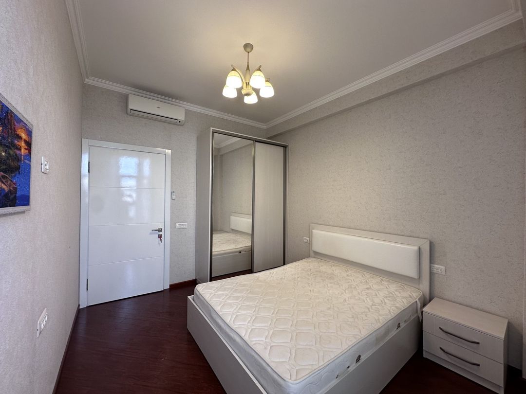 İcarəyə verilir 4 otaqlı yeni tikili 145 m² — Mənzil, Bakı (7)