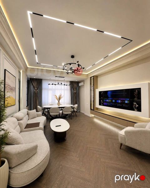Satılır 3 otaqlı yeni tikili 138 m²