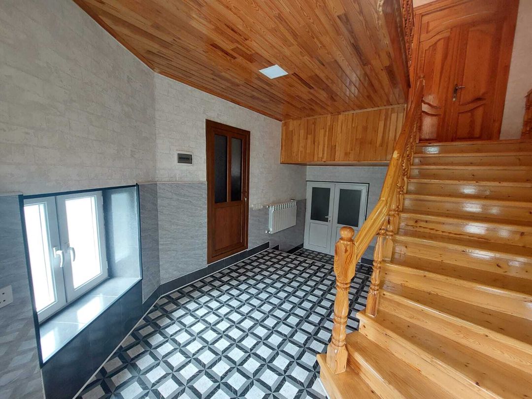 Satılır 10 otaqlı həyət evi/bağ evi 230 m² — Ev, villa, Quba (5)