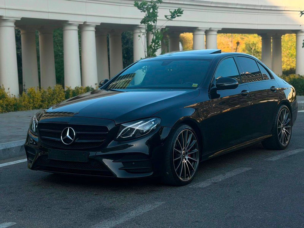 Mercedes E 350 4MATIC, 2.0 L, 2019 il, 90 100 km — Avtomobillər, Bakı (3)