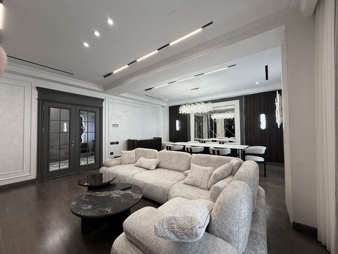 Satılır 5 otaqlı yeni tikili 210 m² — Mənzil, Bakı (8)