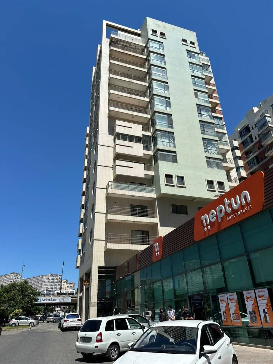 Satılır 3 otaqlı yeni tikili 176 m² — Mənzil, Bakı