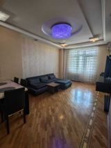 İcarəyə verilir 2 otaqlı yeni tikili 80 m² — Mənzil