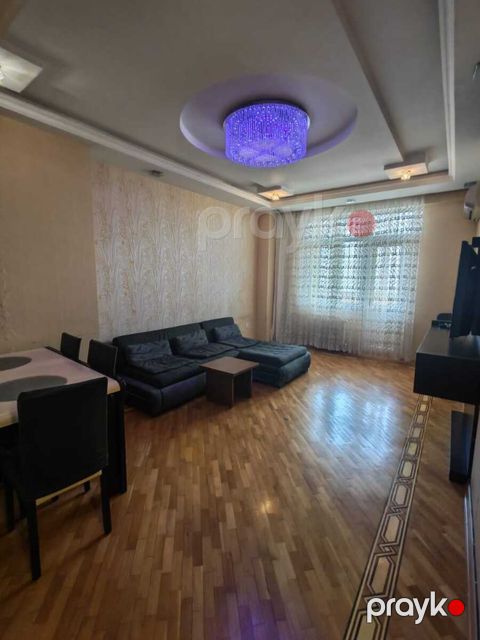 İcarəyə verilir 2 otaqlı yeni tikili 80 m²