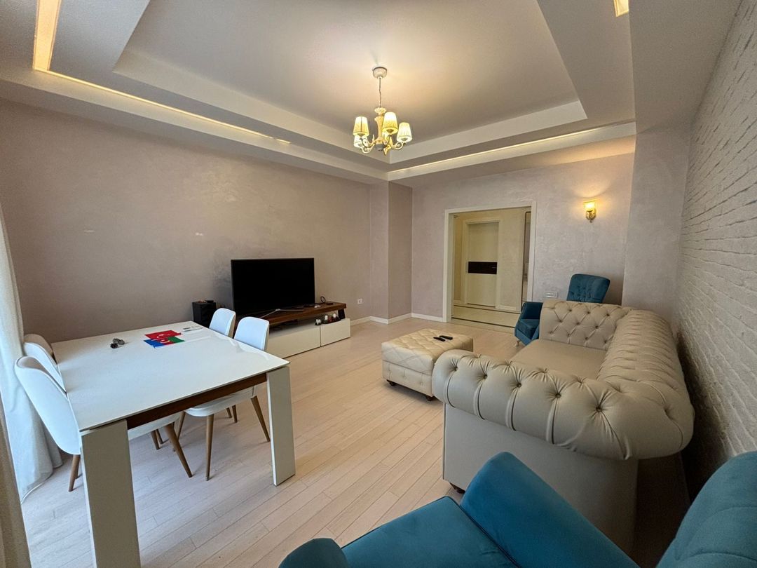 İcarəyə verilir 4 otaqlı yeni tikili 170 m² — Mənzil, Bakı (2)