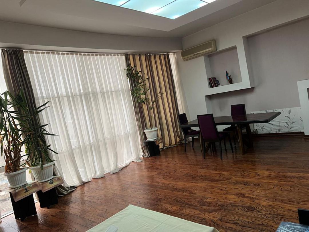 Satılır 3 otaqlı yeni tikili 120 m² — Mənzil, Bakı (7)