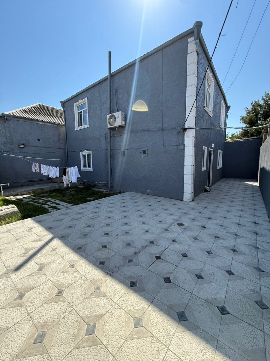 Satılır 4 otaqlı həyət evi/bağ evi 140 m² — Ev, villa, Bakı (2)