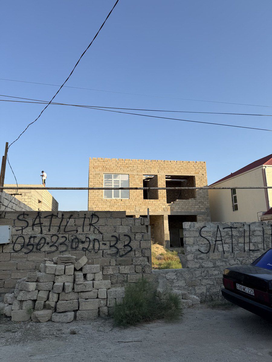 Satılır 5 otaqlı həyət evi/bağ evi 240 m² — Ev, villa, Bakı (2)