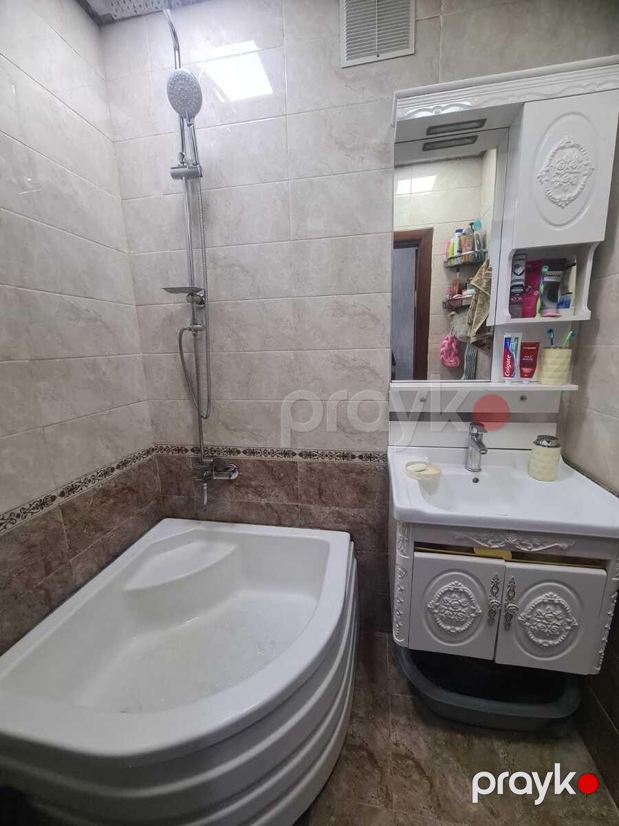 Satılır 3 otaqlı köhnə tikili 90 m² — Mənzil, Bakı (12)