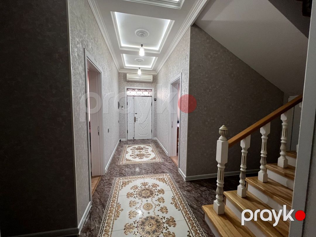 Satılır 4 otaqlı həyət evi/bağ evi 210 m² — Ev, villa, Bakı (8)