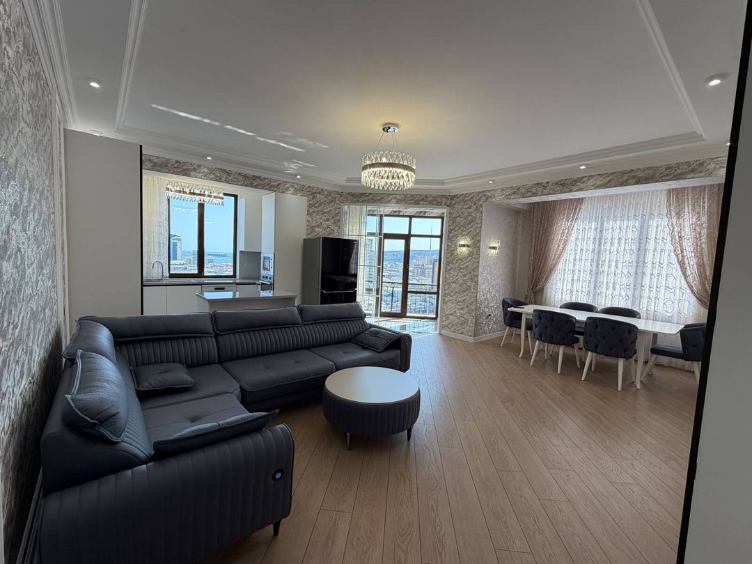 Satılır 3 otaqlı yeni tikili 138 m² — Mənzil, Bakı (2)