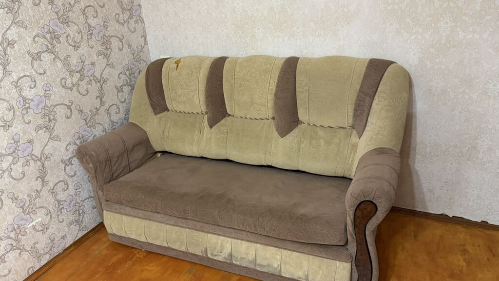 Klassik üslubda üçyerlik divan - Rəng: bej və qəhvəyi kombinasiyası - — Mebel, Bakı (3)