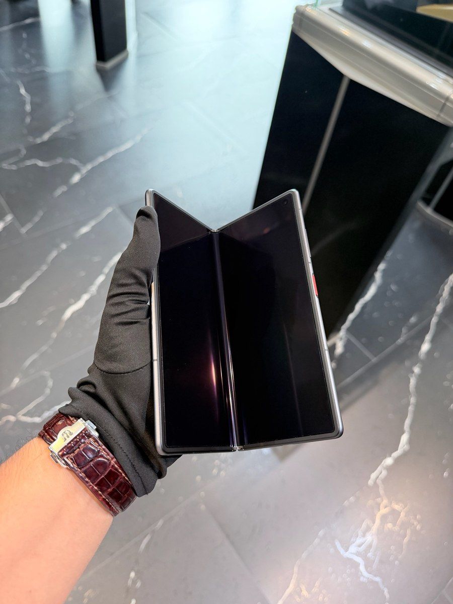 Vertu Alpha Fold Black Alligator 1 TB 2026 — Smartfonlar, Bakı (10)