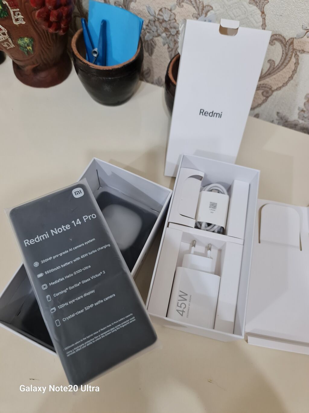 Xiaomi 14 Pro, 256 GB, rəng - Qara, Sensor, Barmaq izi, Simsiz şarj — Xiaomi, Digah (2)