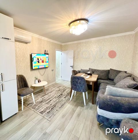 Satılır 2 otaqlı köhnə tikili 45 m²