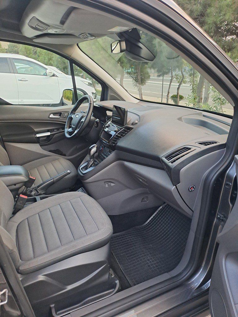 Ford Tourneo Connect, 1.5 L, 2018 il, 238 000 km — Avtomobillər, Bakı (7)