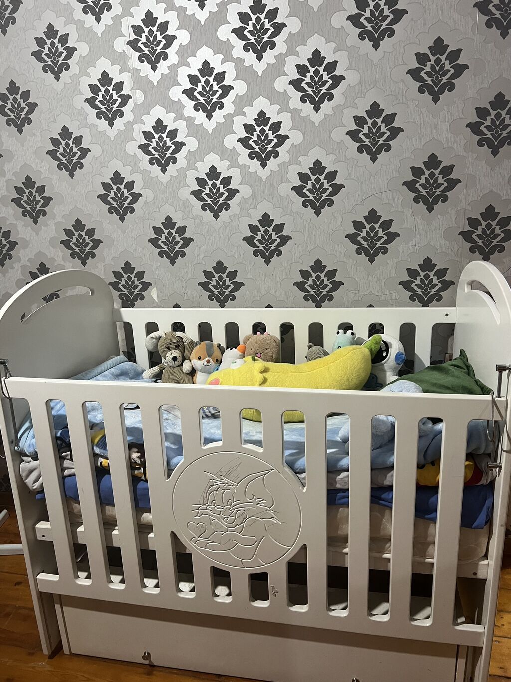 Oğlan və qız üçün, İşlənmiş, Dördbucaq, Beşik, Matras ilə — Mebel, Bakı (2)