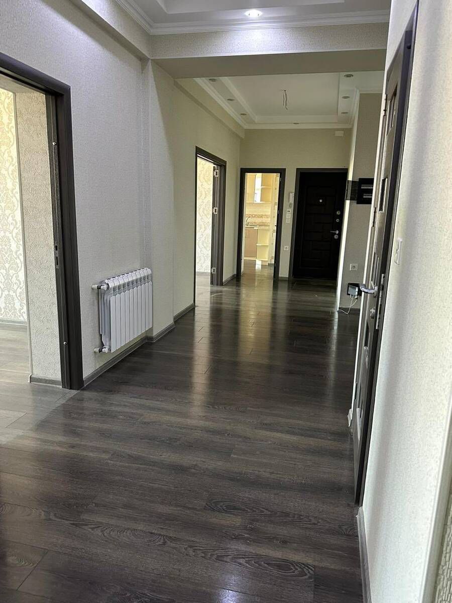 Satılır 4 otaqlı yeni tikili 180 m² — Mənzil, Bakı (12)