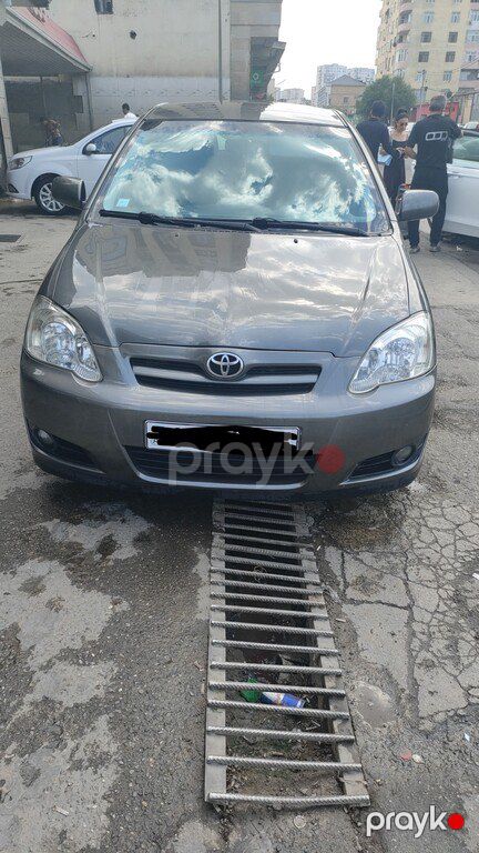 Toyota Corolla, 1.4 L, 2006 il, 370 000 km